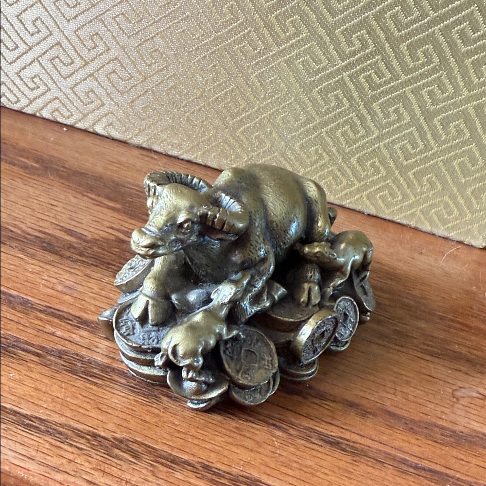 Not Rated Bronze Bull Figurine
